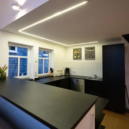 Charmante Altstadt-ferienwohnung In Appartement *